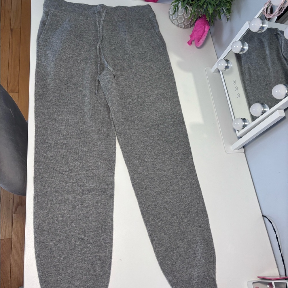 Quince Sweatpants